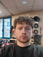 François technicien atelier