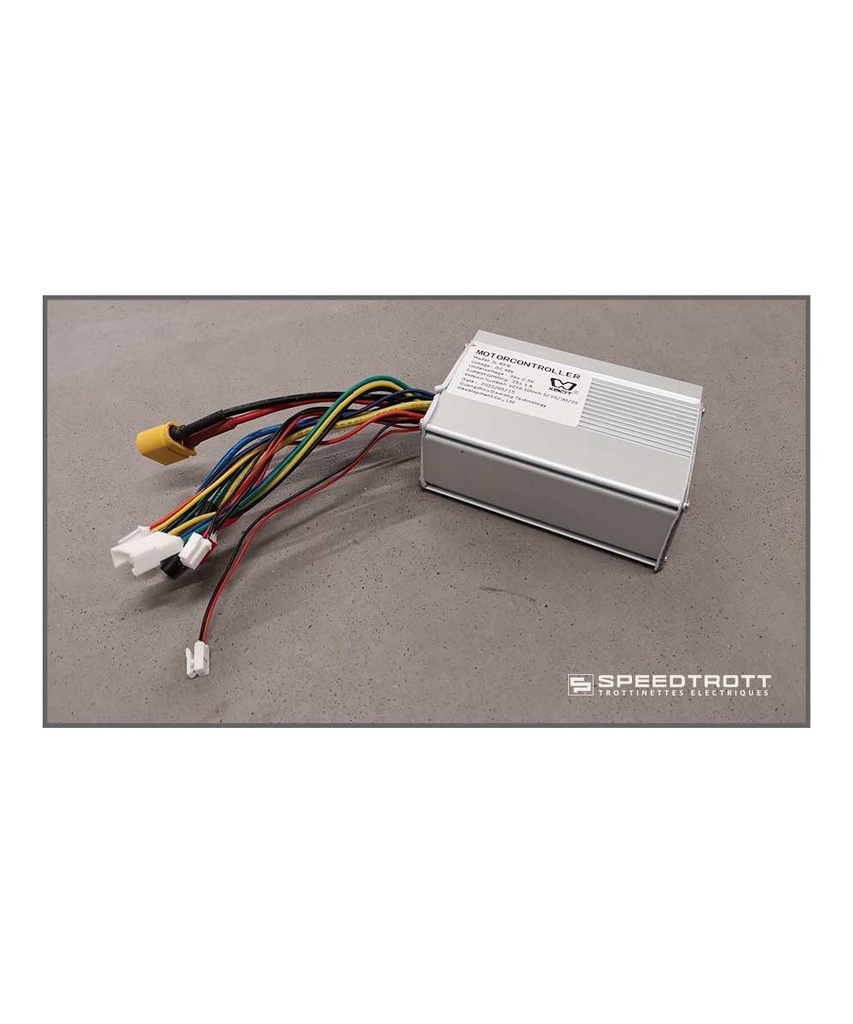 [AR02595] Contrôleur Speedtrott XT-800 et MOBX TREK1 (800W)