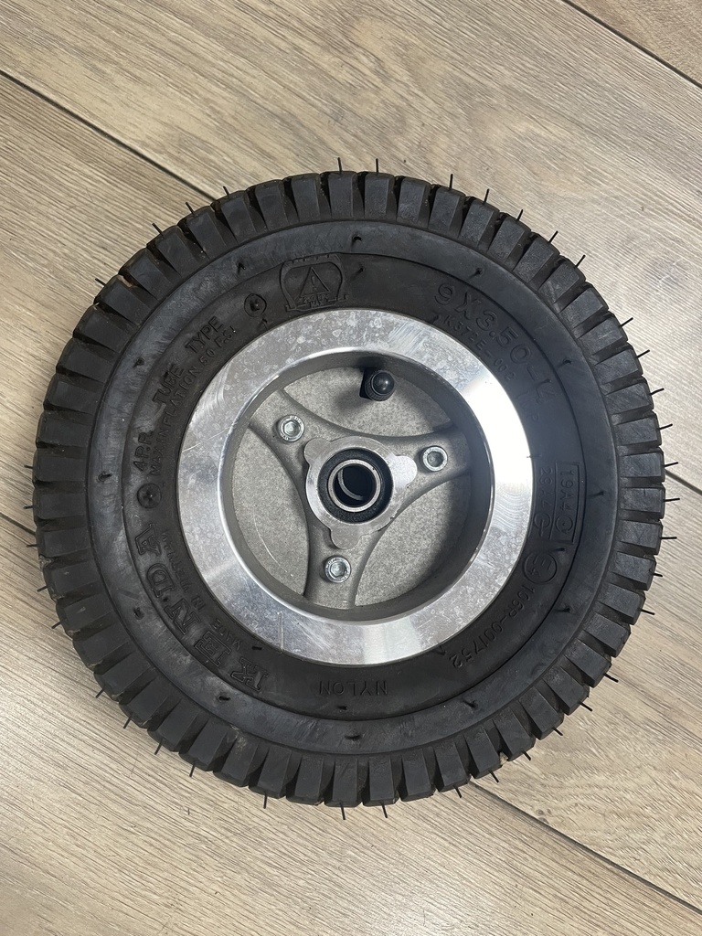 1 Pneu sur jante arrière Mousse Polyuréthane micro transporteur