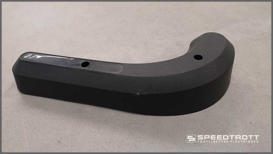 [AR02758] Cache Latéral Arrière Droit /  Avant Gauche Speedtrott XT-800 XT-1200 et MOBX TREK1 TREK2